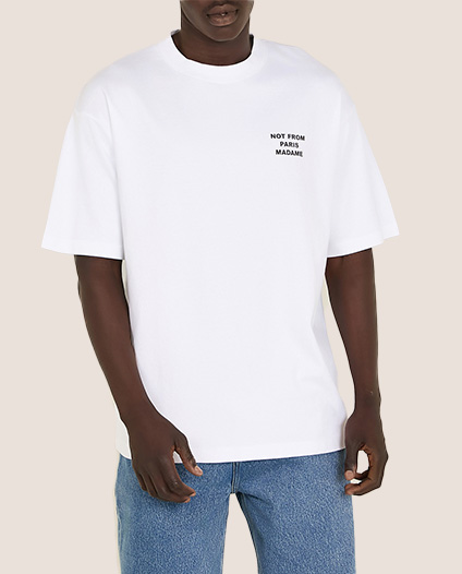 טי שירט לבנה